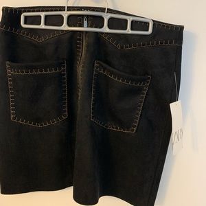 Zara Velvet Mini Skirt - with tags